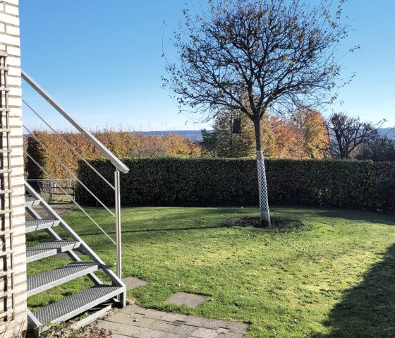 Aufgang zur Terrasse und zum Eingang