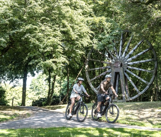 Radfahrer auf dem Bahntrassenradweg, © StädteRegion Aachen