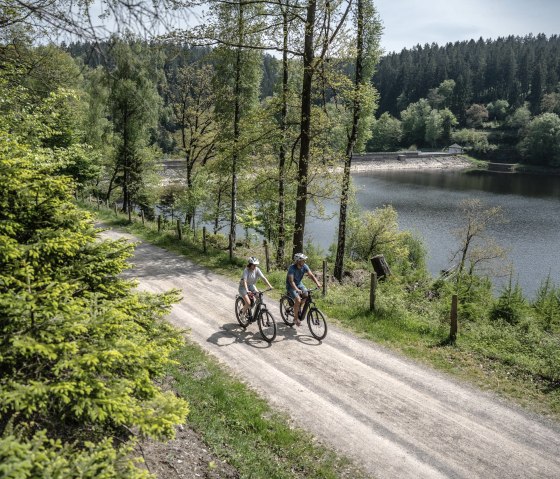 Mit dem Fahrrad rund um die Kalltalsperre, © Städteregion Aachen, Dennis Stratmann