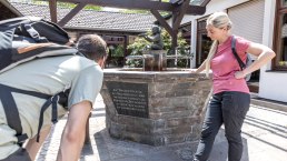 Heilsteinbrunnen am Heilsteinhaus, © Eifel Tourismus GmbH, AR-shapefruit AG