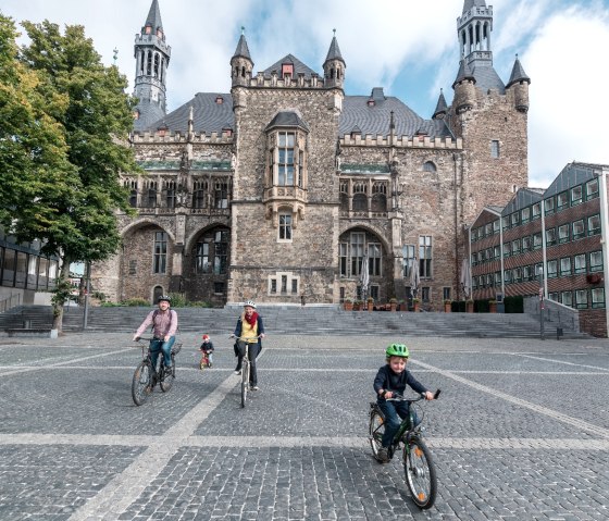 Radfahrer auf dem Katschhof, © StädteRegion Aachen