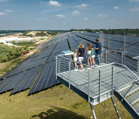 Aussichtsplattform und Infotafeln an den Nivelsteiner Sandwerken, © Städteregion Aachen