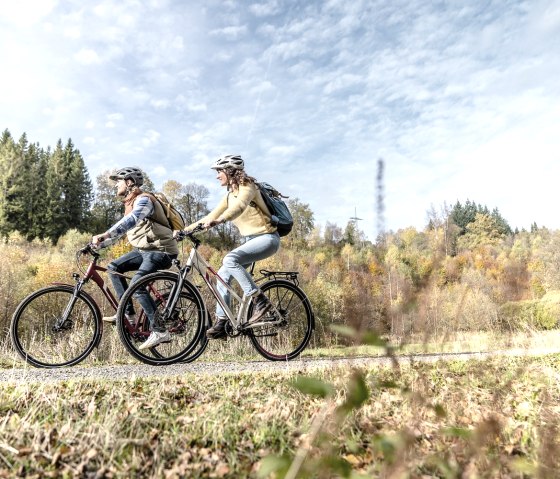 Unterwegs auf dem Rur-Ufer-Radweg, © Copyright: Grünmetropole e.V.