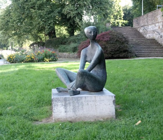 Die Sitzende, © aachen tourist service e.v.
