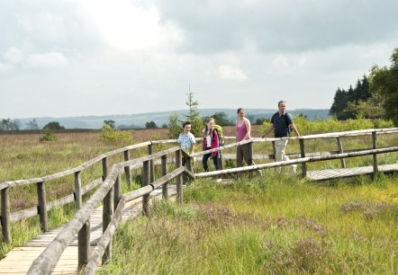 Wanderer im Hohen Venn, © vennbahn.eu