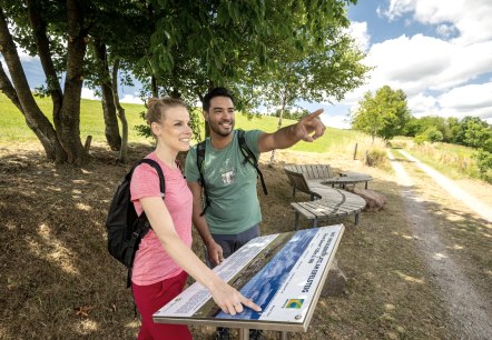 Rast- und Erlebnisplatz am Eifelsteig, © Eifel Tourismus GmbH, Dominik Ketz