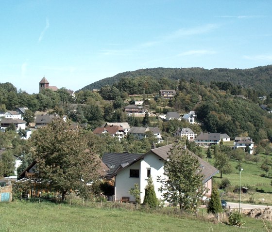 der südliche Teil Rurbergs mit der Kirche, © StädteRegion Aachen