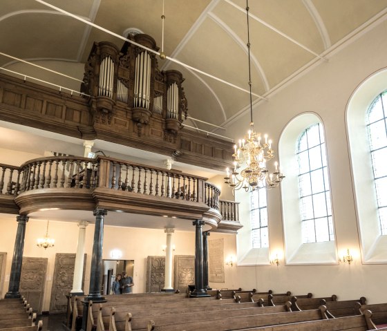 Finkenbergkirche innen, © Fotos: Dominik Ketz / Stolberg-Touristik