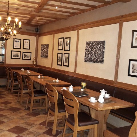 In the restaurant, © Hotel & Restaurant Alt Montjoie