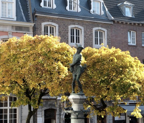 Chicken thief, © aachen tourist service e.v.