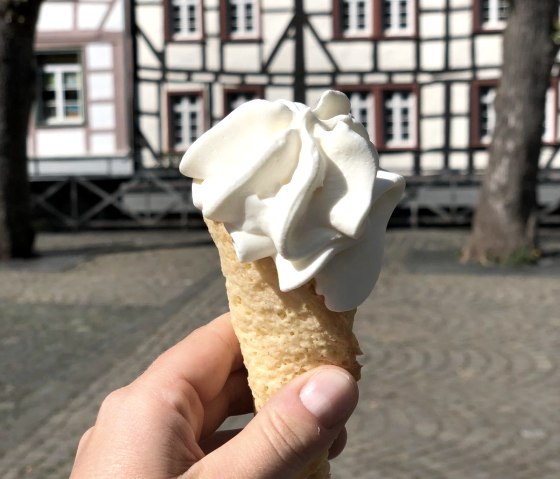 Monschau zum anbeißen, © Monschau-Touristik GmbH