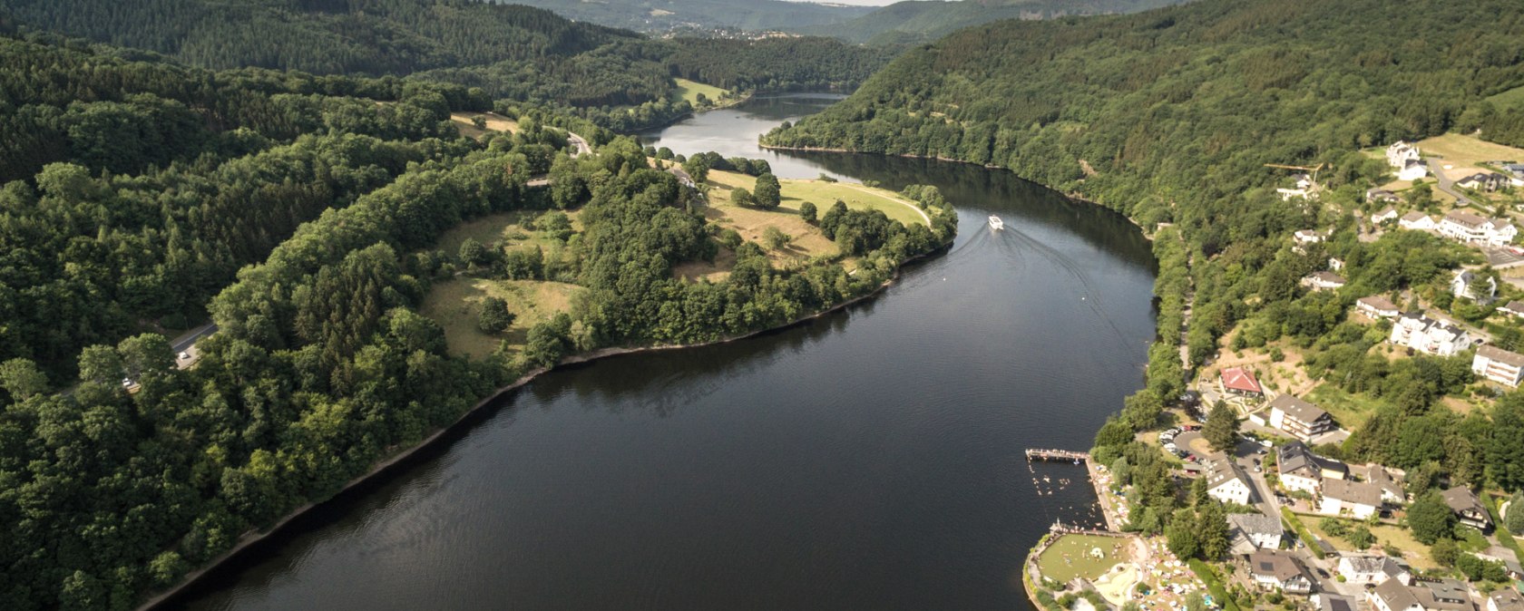 View of Einruhr on the Wilderness Trail, © Eifel Tourismus GmbH, D. Ketz