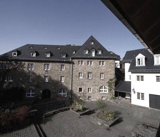 Monschau Castle Youth Hostel