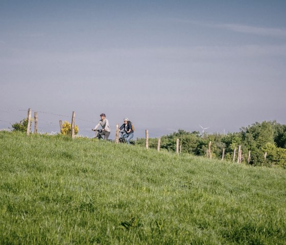 Radfahrer am Prunkweg, © Eifel Tourismus GmbH