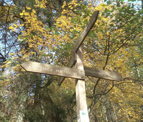 Signpost at Rheinhardstein Castle, © StädteRegion Aachen