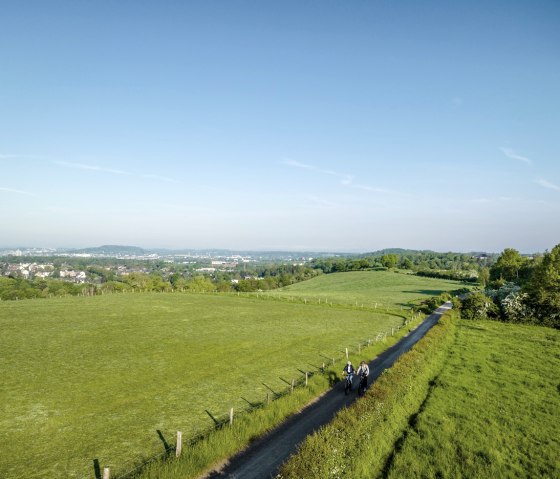 Radfahrer am Prunkweg, © Eifel Tourismus GmbH