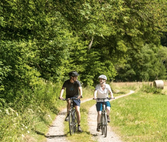 Radfahrer auf dem RurUfer-Radweg, © StädteRegion Aachen