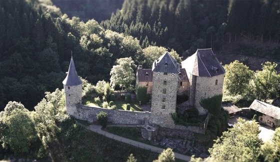 Burg Reinhardstein, © Textquelle: Print `n` Press Verlag GmbH