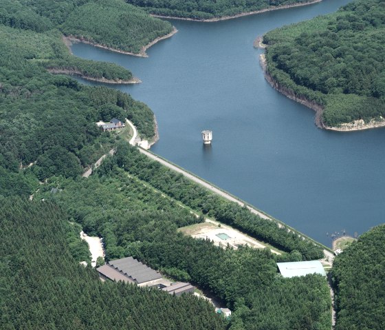 Wehebachtalsperre Blick von oben, © Marcus Seiler