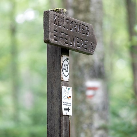 037-Kalterherberg-Wegschild Vennapostel-(c)Eifel Tourismus GmbH, A-Röser, © Eifel Tourismus GmbH, AR-shapefruit AG