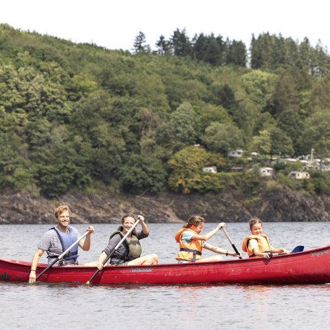 Kanutour auf dem Rursee, © Eifel Tourismus GmbH; Foto: Tobias Vollmer