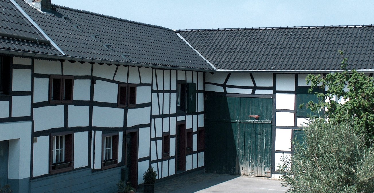 Restored half-timbered courtyards, © StädteRegion Aachen