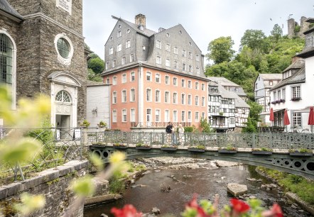 Das Rote Haus in Monschau, © Eifel Tourismus GmbH, Dominik Ketz