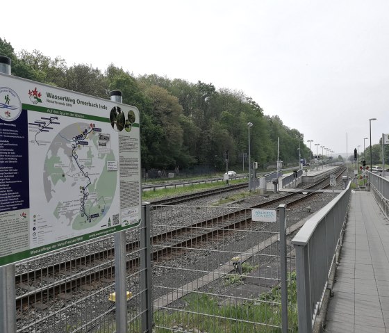 Overview board at Eschweiler-Weisweiler station, © NaturFreunde NRW