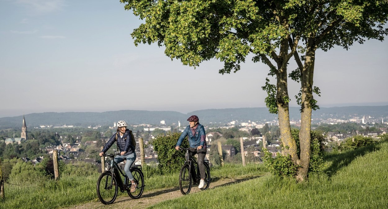 Radfahrer am Prunkweg, © Eifel Tourismus GmbH