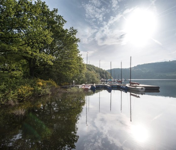 Segelboote am Seeufer, © Städteregion Aachen/ Dominik Ketz