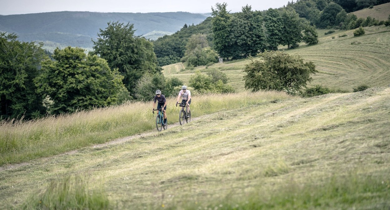 Gravelbiker Höhenlage bei Kesternich, © StädteRegion Aachen